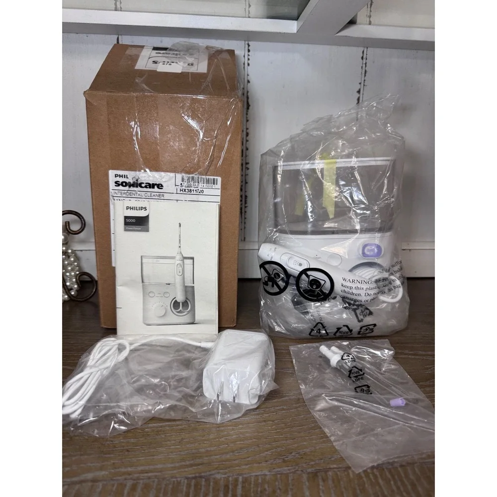 Philips Sonicare Power Flosser 5000 Interdental Cleaner White HX3811/20